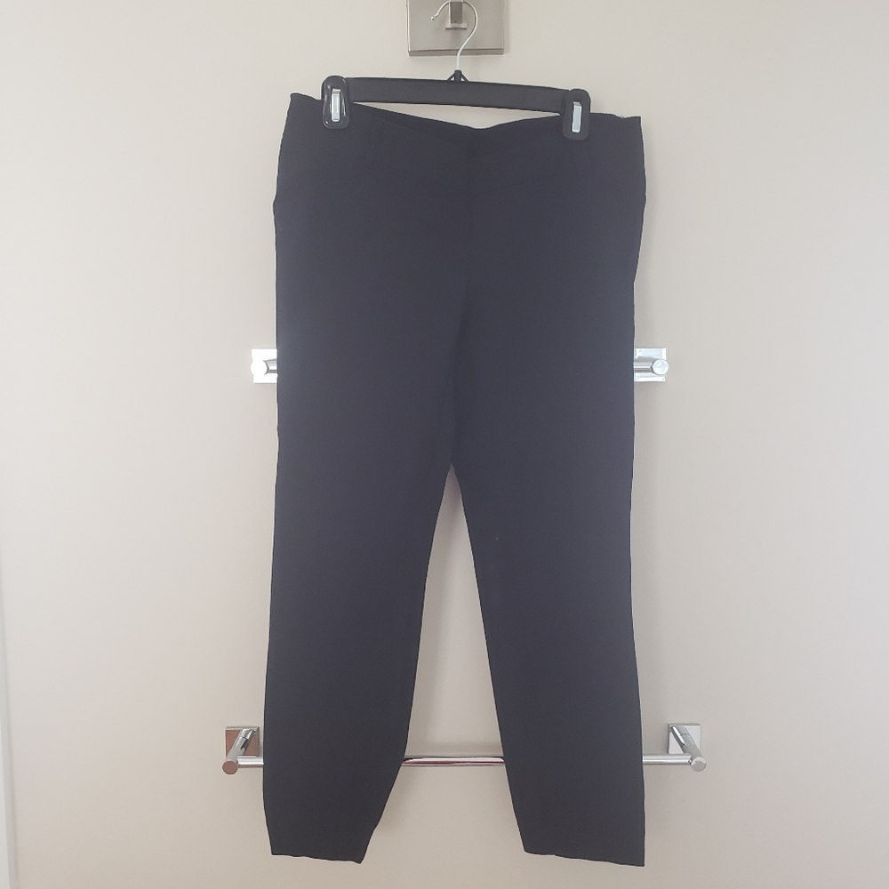 Black Old Navy Maternity Side Panel Pants, Size 6